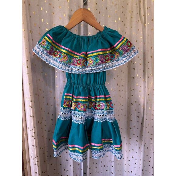 Vintage Girls Frill Bardot Floral Embroidered Crochet Lace Trim Tiered Dress 3/4 - Picture 2 of 3